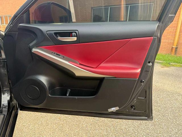 Photo of 2018 Black Lexus IS 300