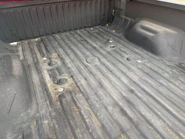 Photo of 2015 Ruby Red Metallic Ford F-250