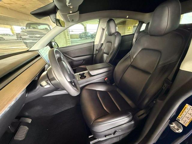 Photo of 2021 Deep Blue Metallic Tesla Model Y
