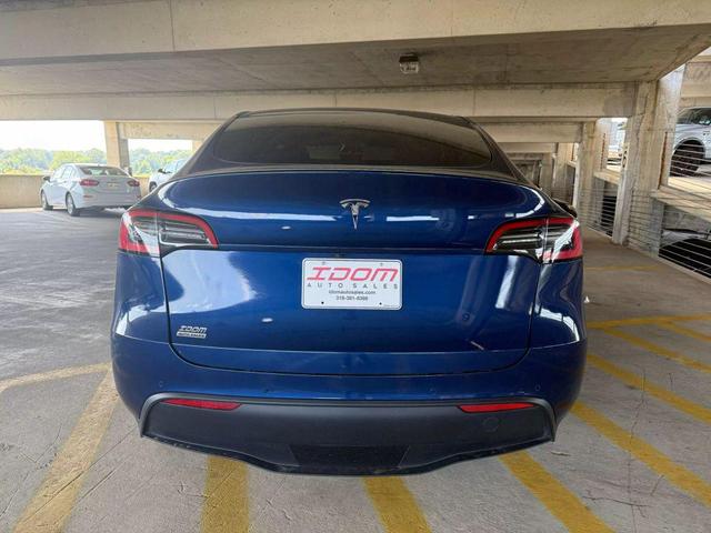 Photo of 2021 Deep Blue Metallic Tesla Model Y