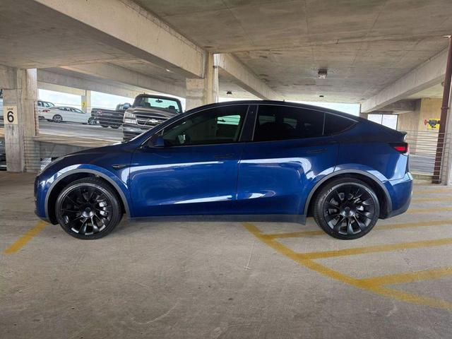 Photo of 2021 Deep Blue Metallic Tesla Model Y