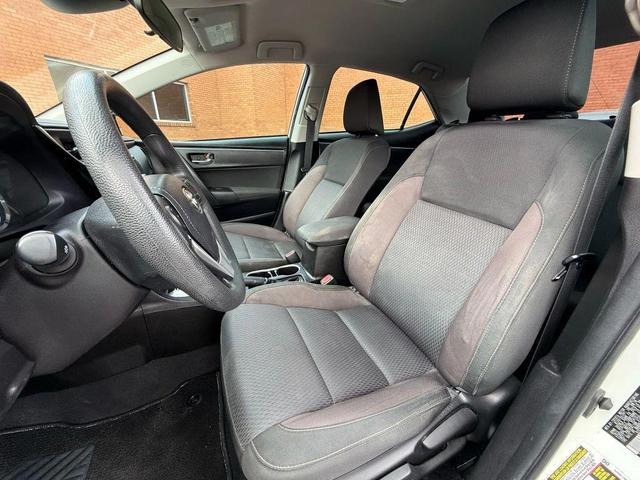 Photo of 2019 Blizzard Pearl Toyota Corolla
