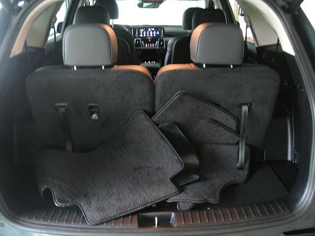 Photo of 2024 Gravity Blue Kia Sorento Hybrid