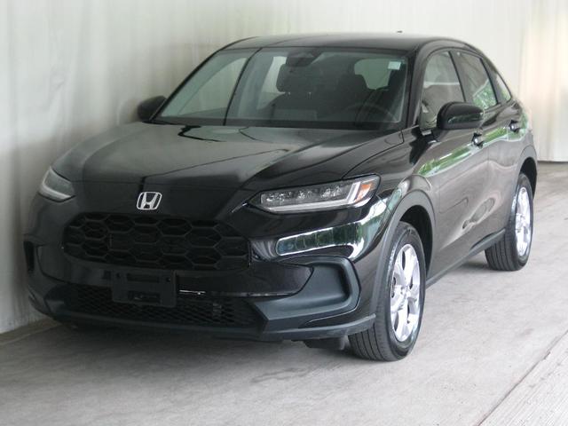 Photo of 2023 Crystal Black Pearl Honda HR-V