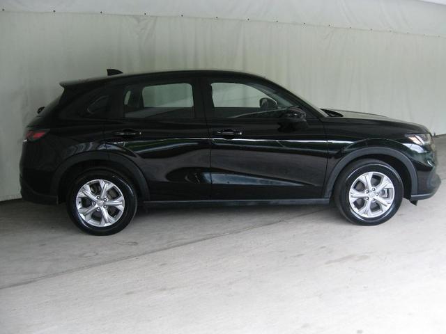 Photo of 2023 Crystal Black Pearl Honda HR-V