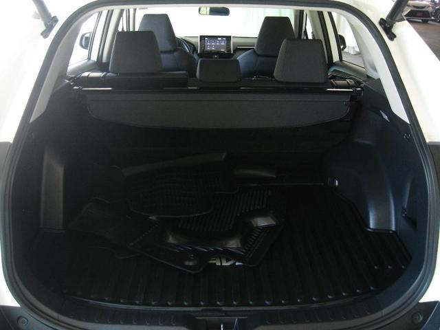 Photo of 2021 Super White Toyota RAV4 Hybrid