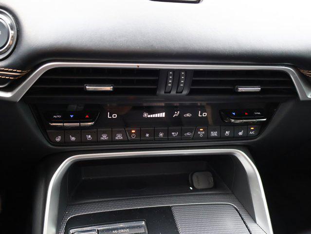 Photo of 2024 Machine Gray Metallic Mazda CX-90 PHEV