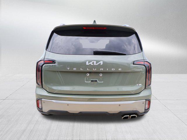 Photo of 2023 Jungle Green Kia Telluride