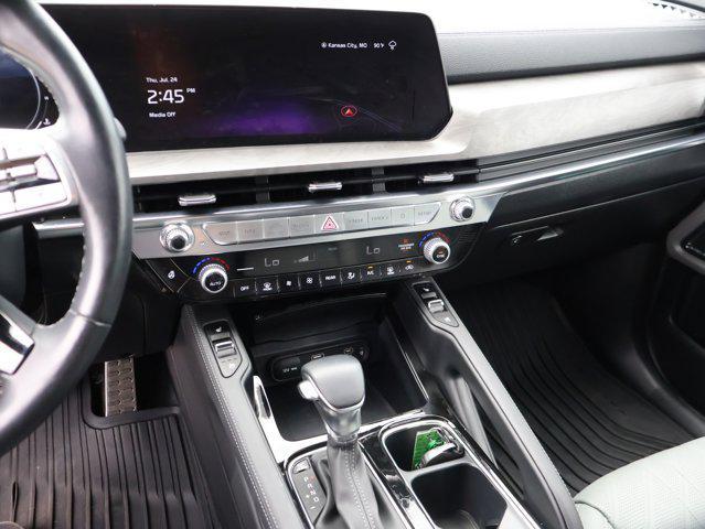 Photo of 2023 Jungle Green Kia Telluride