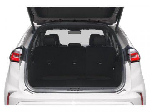 Photo of 2024 Star White Metallic Tri-Coat Ford Edge