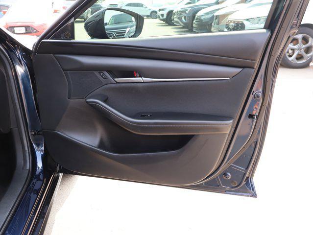Photo of 2024 Deep Crystal Blue Mica Mazda Mazda3