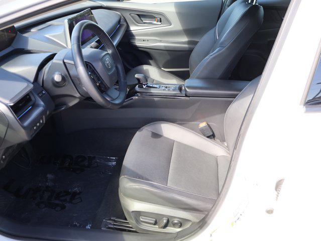 Photo of 2024 Wind Chill Pearl Toyota Prius