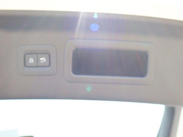 Photo of 2025 Rhodium White Premium Mazda CX-90