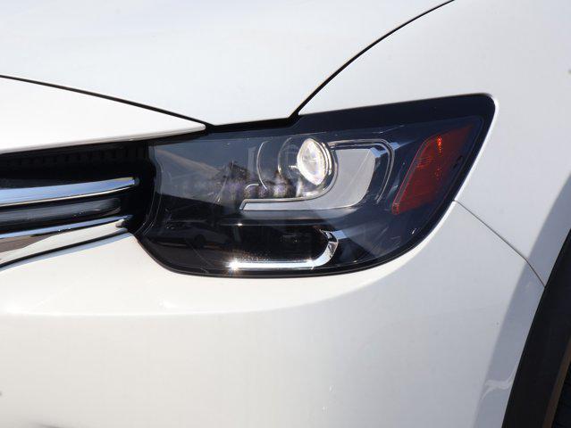 Photo of 2025 Rhodium White Premium Mazda CX-90