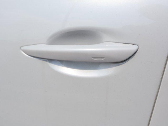 Photo of 2024 Rhodium White Premium Mazda CX-90