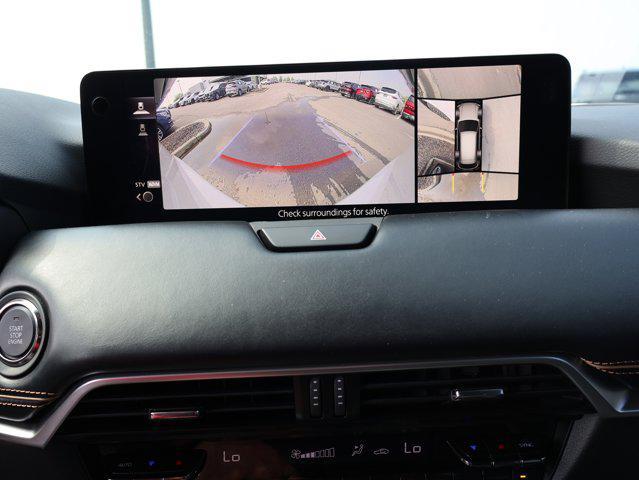 Photo of 2024 Rhodium White Premium Mazda CX-90