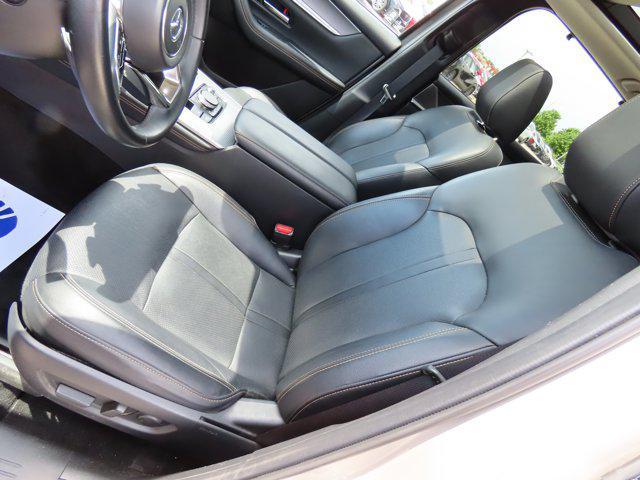 Photo of 2024 Platinum Quartz Mazda CX-90