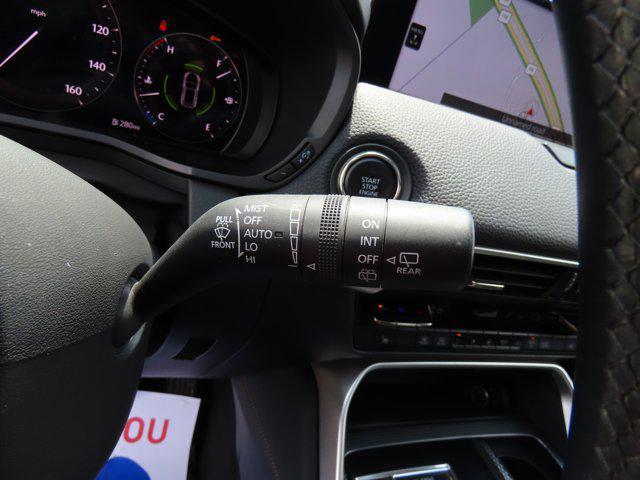 Photo of 2024 Platinum Quartz Mazda CX-90