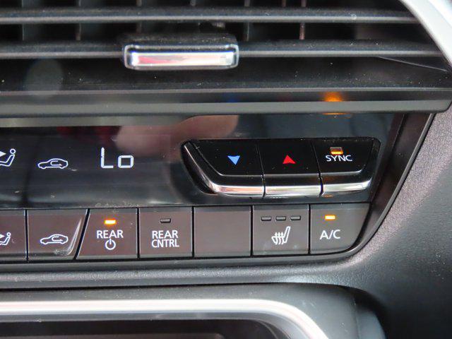 Photo of 2024 Platinum Quartz Mazda CX-90