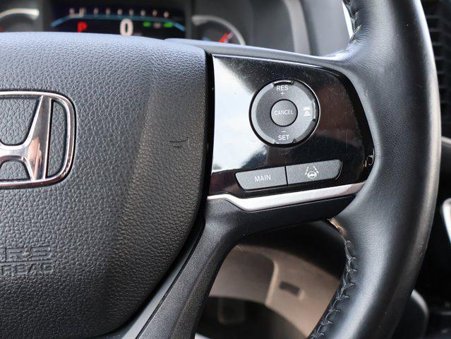 Photo of 2019 White Diamond Pearl Honda Pilot