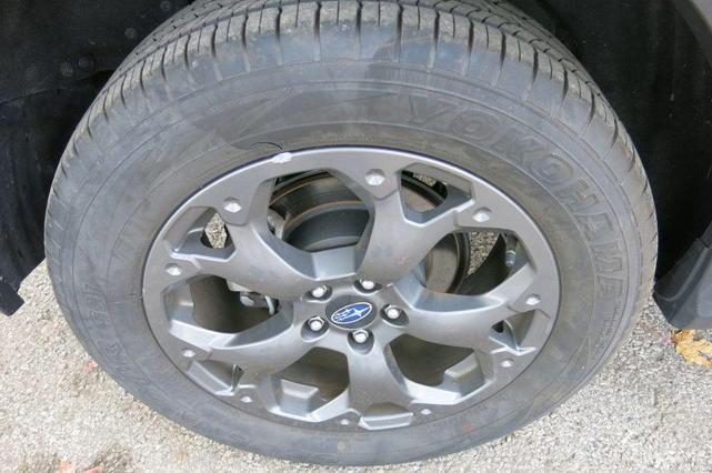 Photo of 2023 Crystal Black Silica Subaru Crosstrek