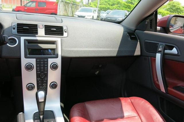Photo of 2011 Flamenco Red Metallic Volvo C70