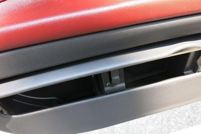 Photo of 2011 Flamenco Red Metallic Volvo C70