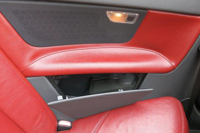 Photo of 2011 Flamenco Red Metallic Volvo C70