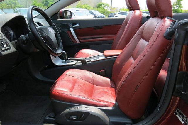 Photo of 2011 Flamenco Red Metallic Volvo C70