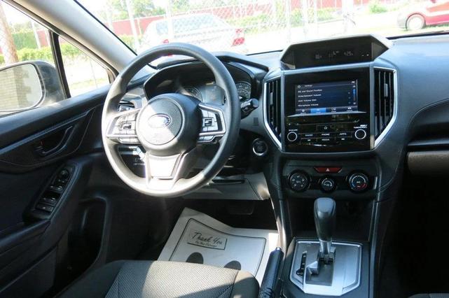 Photo of 2022 Crystal White Pearl Subaru Impreza