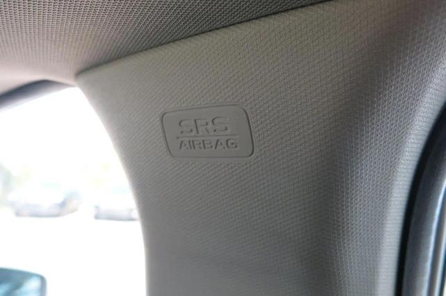 Photo of 2022 Crystal White Pearl Subaru Impreza