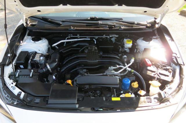 Photo of 2022 Crystal White Pearl Subaru Impreza
