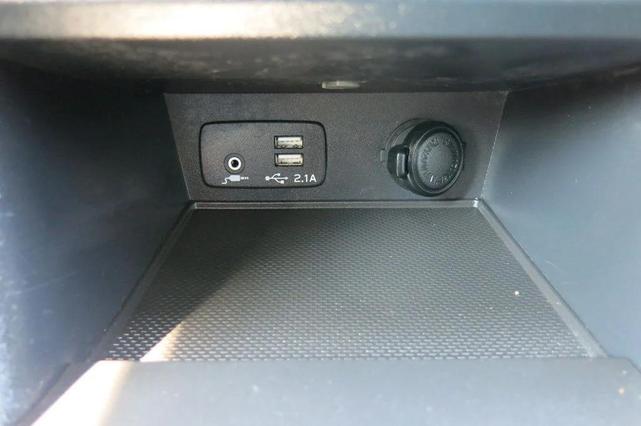 Photo of 2022 Crystal White Pearl Subaru Impreza