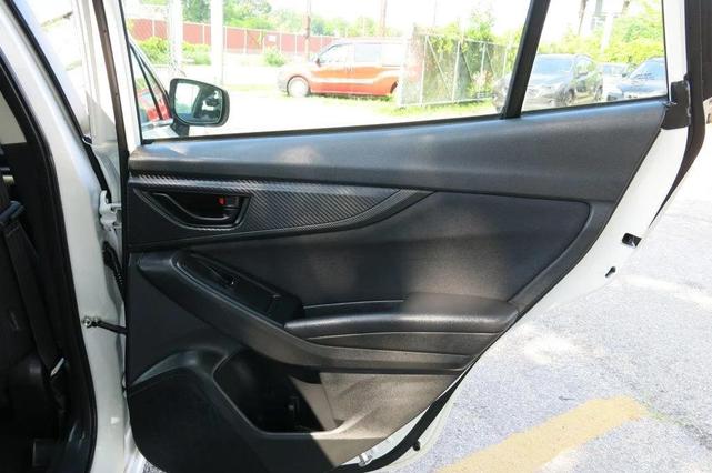 Photo of 2022 Crystal White Pearl Subaru Impreza