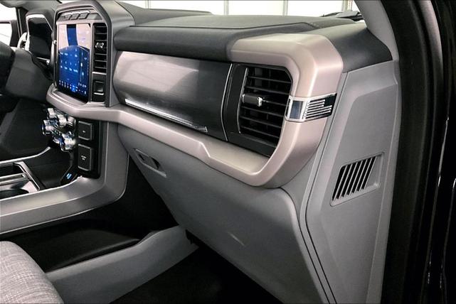 Photo of 2023 Agate Black Metallic Ford F-150 Lightning