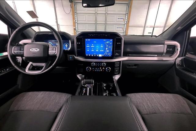 Photo of 2023 Agate Black Metallic Ford F-150 Lightning