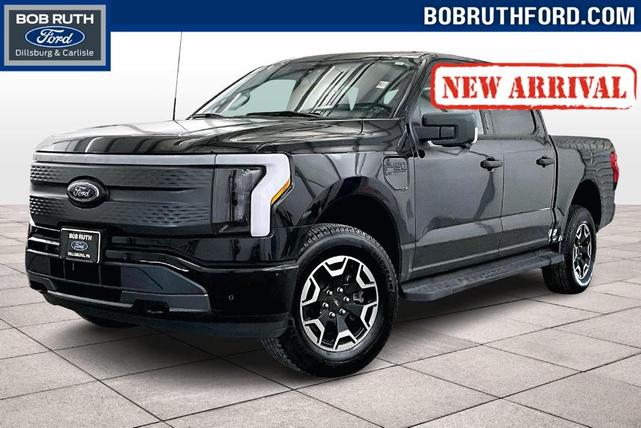 Photo of 2023 Agate Black Metallic Ford F-150 Lightning