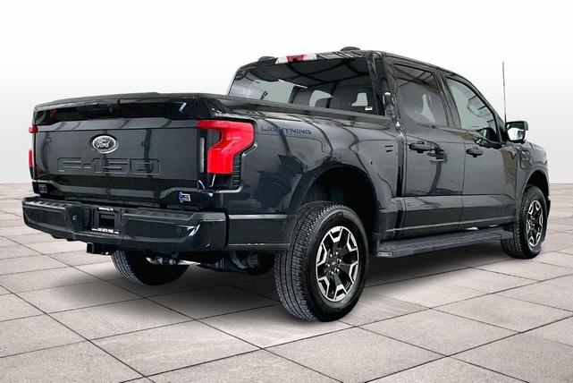 Photo of 2023 Agate Black Metallic Ford F-150 Lightning