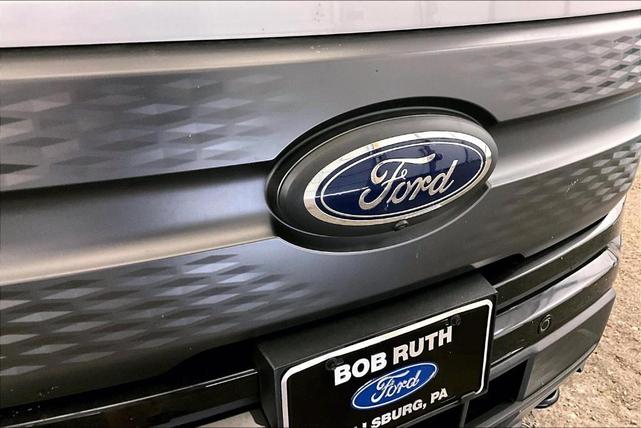 Photo of 2023 Agate Black Metallic Ford F-150 Lightning
