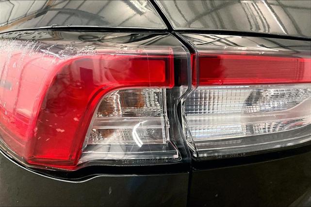 Photo of 2020 Magnetic Metallic Ford Escape