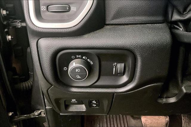 Photo of 2020 Granite Crystal Clearcoat Metallic RAM 1500