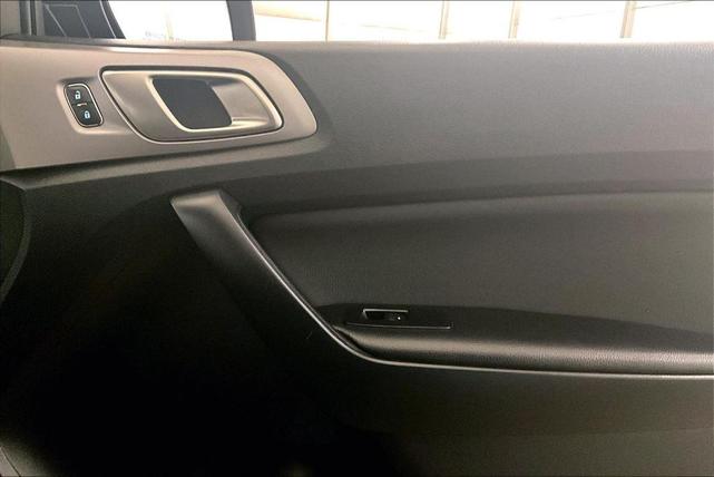 Photo of 2020 Shadow Black Ford Ranger