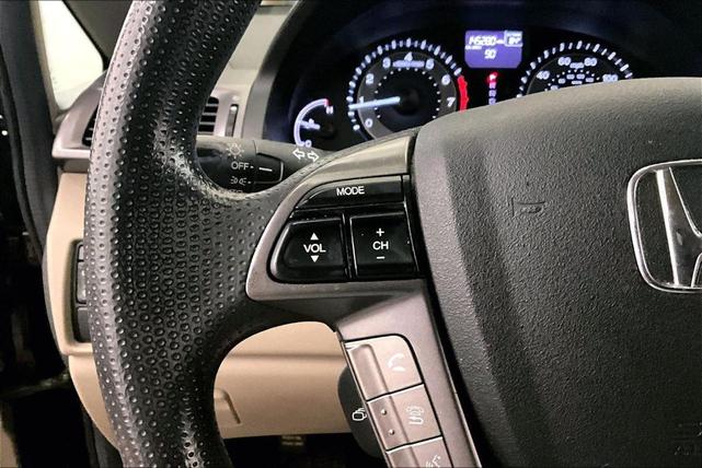 Photo of 2014 Dark Cherry Pearl Honda Odyssey