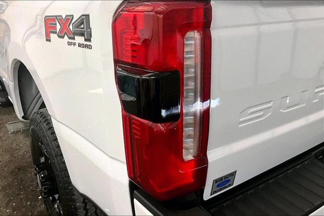Photo of 2025 Oxford White Ford F-350