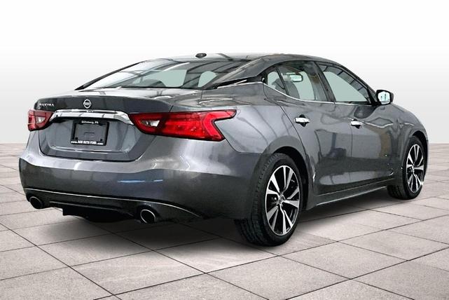 Photo of 2018 Gun Metallic Nissan Maxima