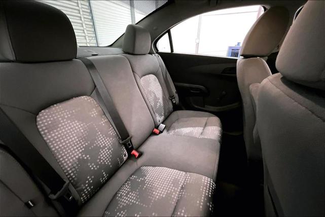 Photo of 2020 Silver Ice Metallic Chevrolet Sonic