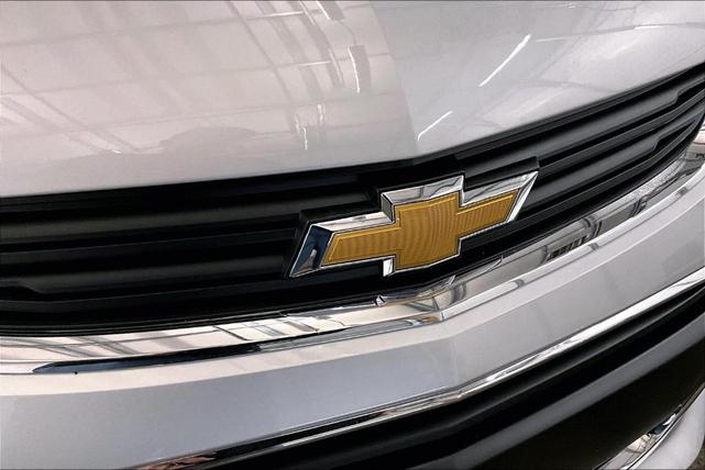 Photo of 2020 Silver Ice Metallic Chevrolet Sonic