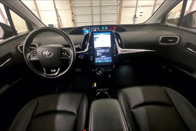 Photo of 2021 Magnetic Gray Metallic Toyota Prius Prime