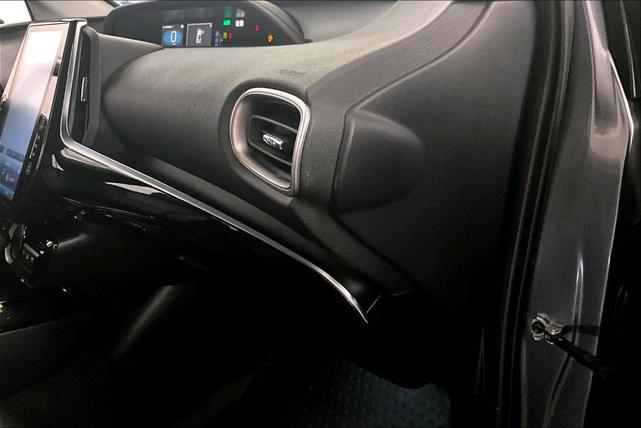 Photo of 2021 Magnetic Gray Metallic Toyota Prius Prime