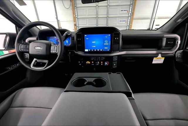 Photo of 2025 Oxford White Ford F-150